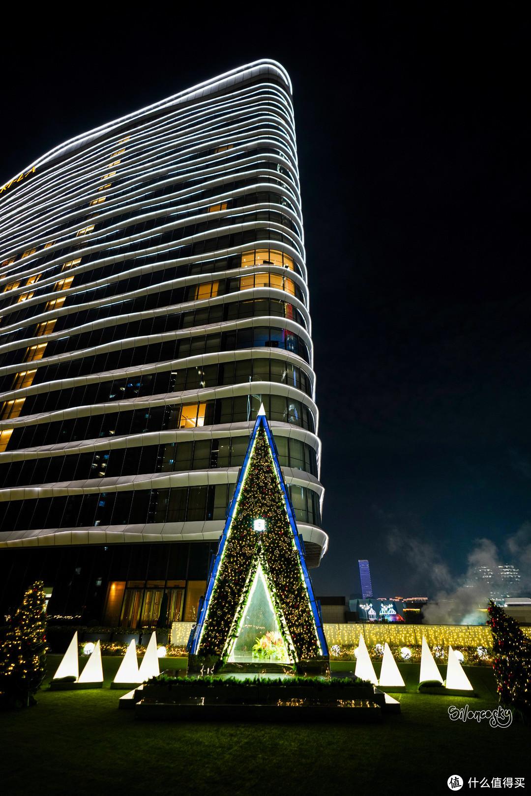 上海新地标前滩香格里拉有怎样的景色? - 知乎