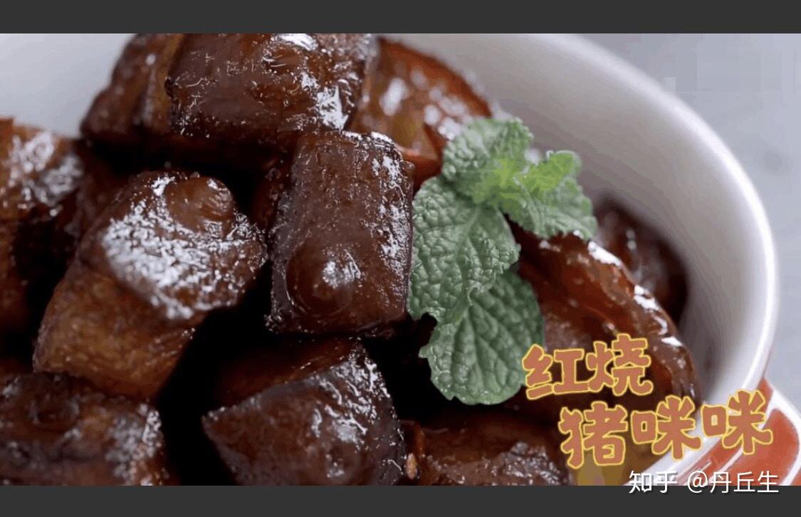 在学校食堂里面吃饭遇到的最尴尬的事情是什么