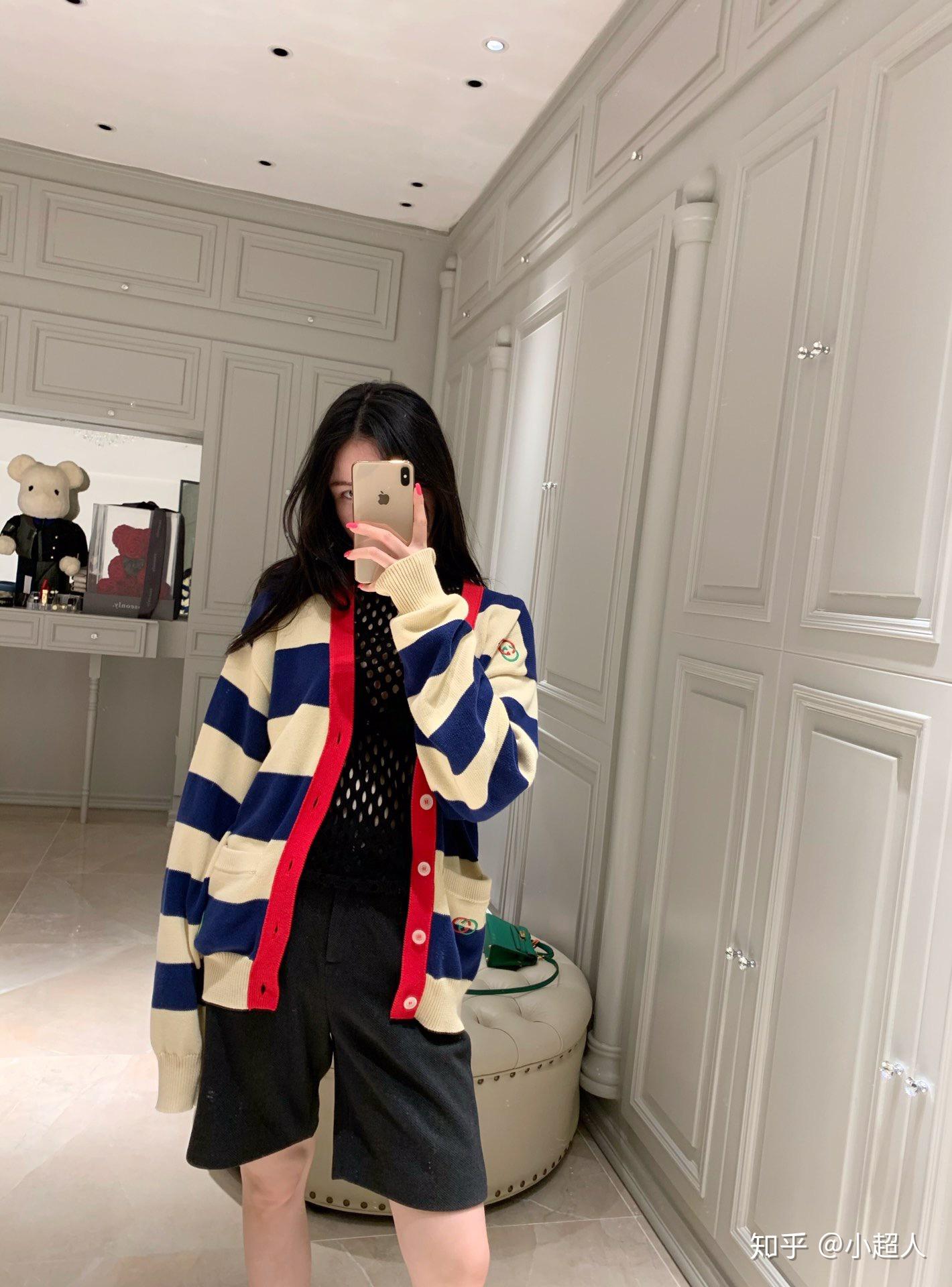 怎么卖二手衣服比较快 v2-6f8d721b22cf89876d7131fcb6087188_r.jpg