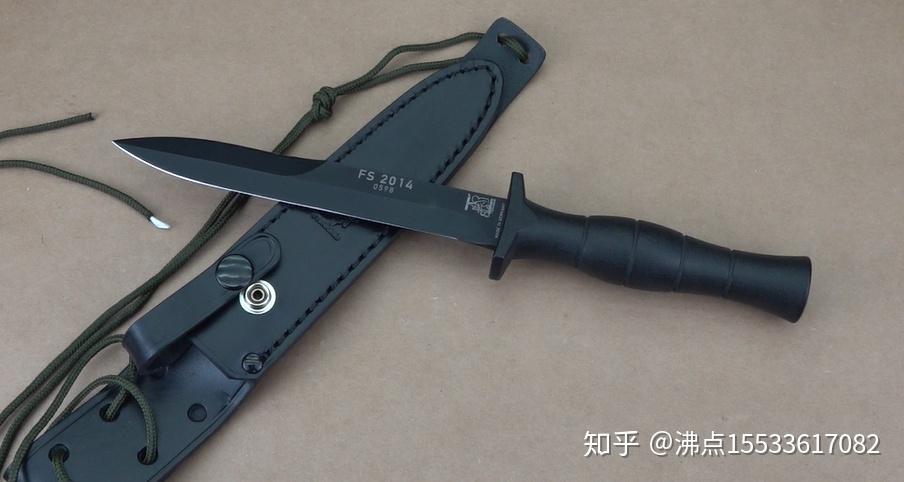 德国士兵手中利器eickhorn武装松鼠版本fs匕首