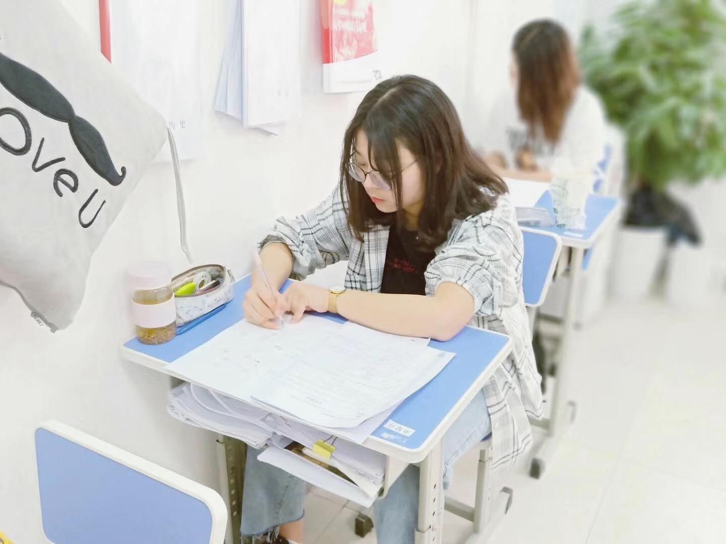 选择中职参加全国统一高考，真的就能考上本科吗？读中职高考班，选择教学比选择学校更重要！ - 知乎