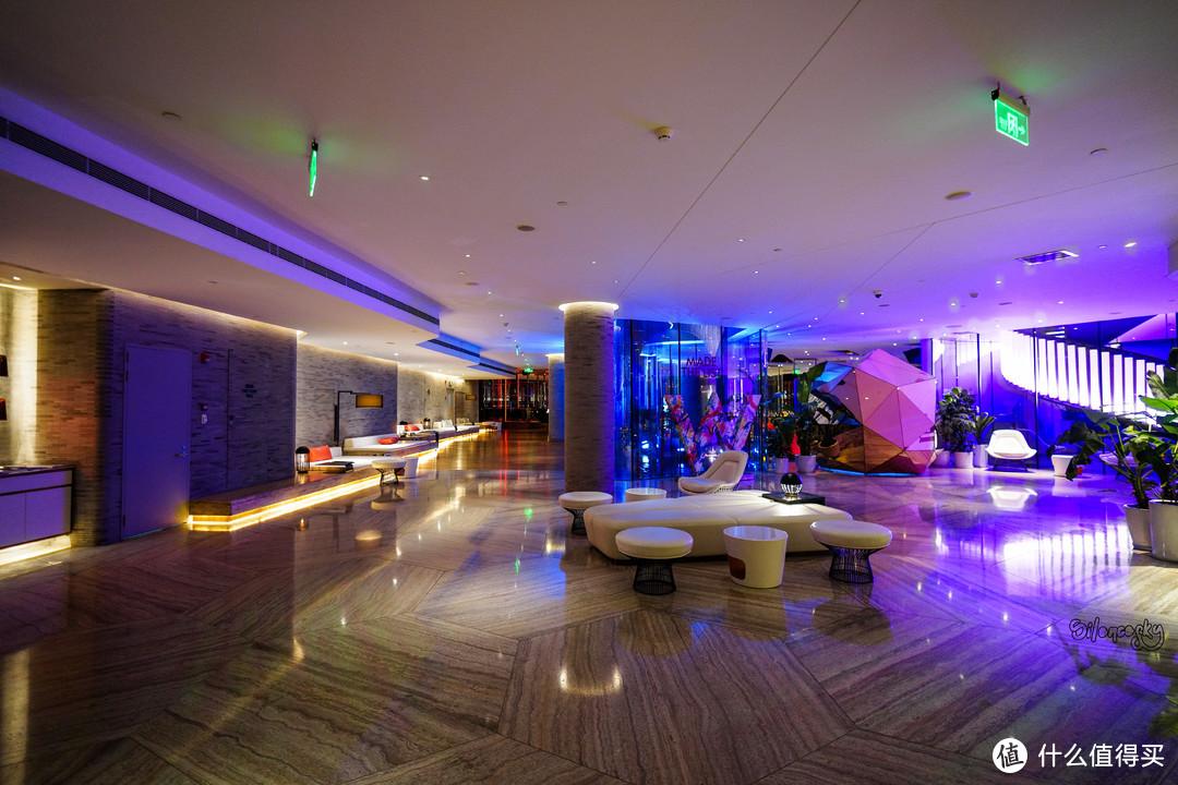 一家夜店居然做到了全上海服务最佳万豪会员的年终奖上海外滩w酒店