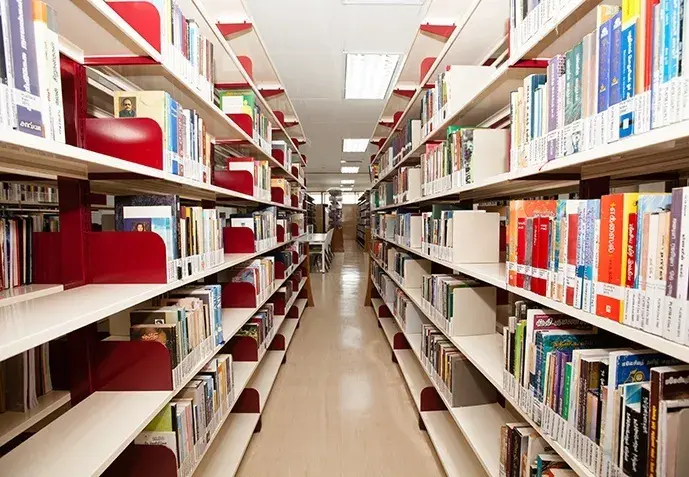 马来亚大学(um)和博特拉大学(upm)哪个好一点呢? - 知乎