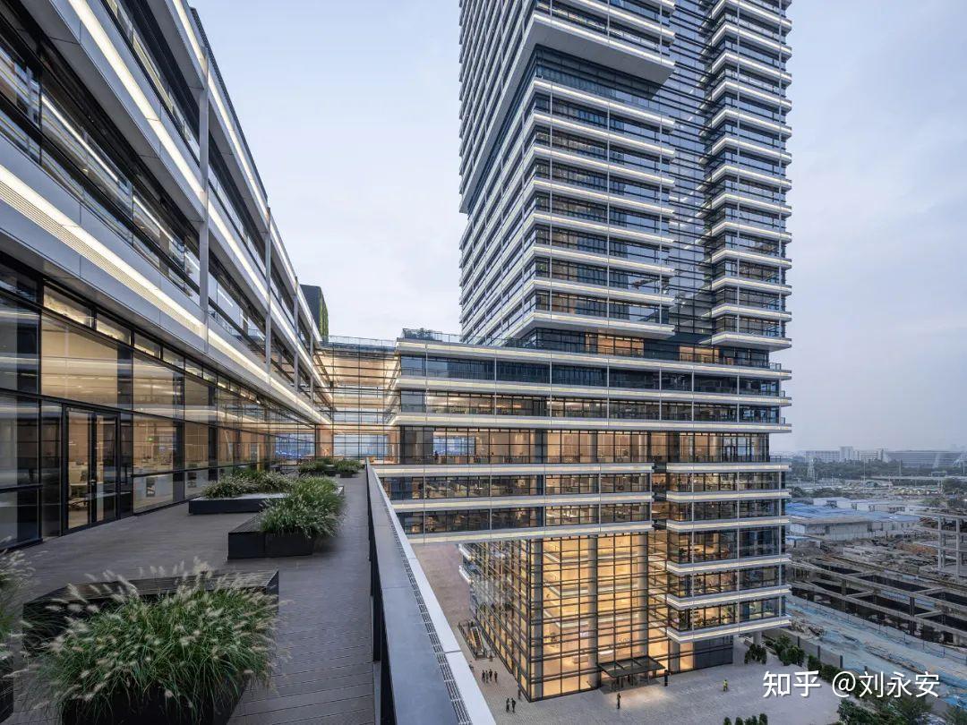 一家盖得比一家酷的总部大楼 - 知乎