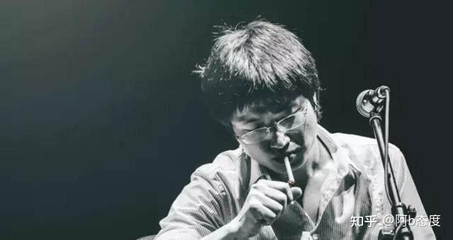 如何评价李志《天空之城》这首歌曲 ? - 知乎