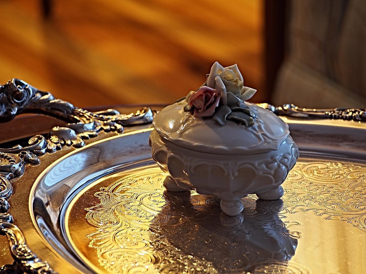 怎么鉴定明青花瓷器