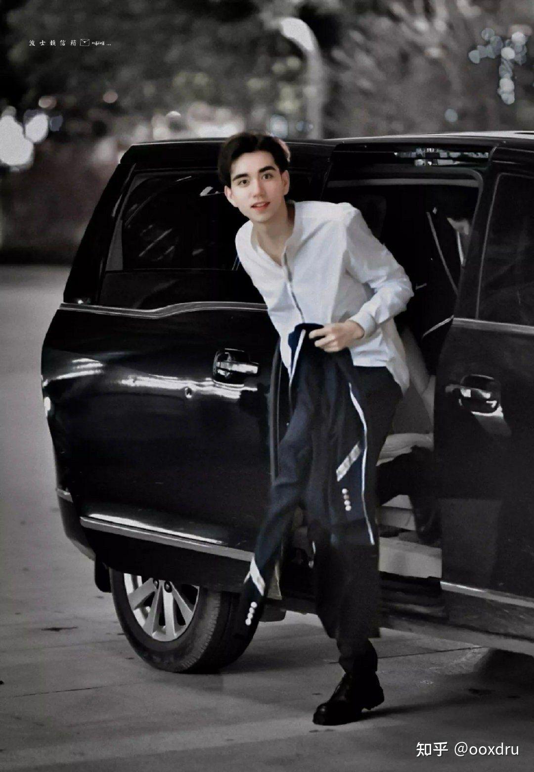 可以发下日本混血男团交叉点的照片吗? - 知乎