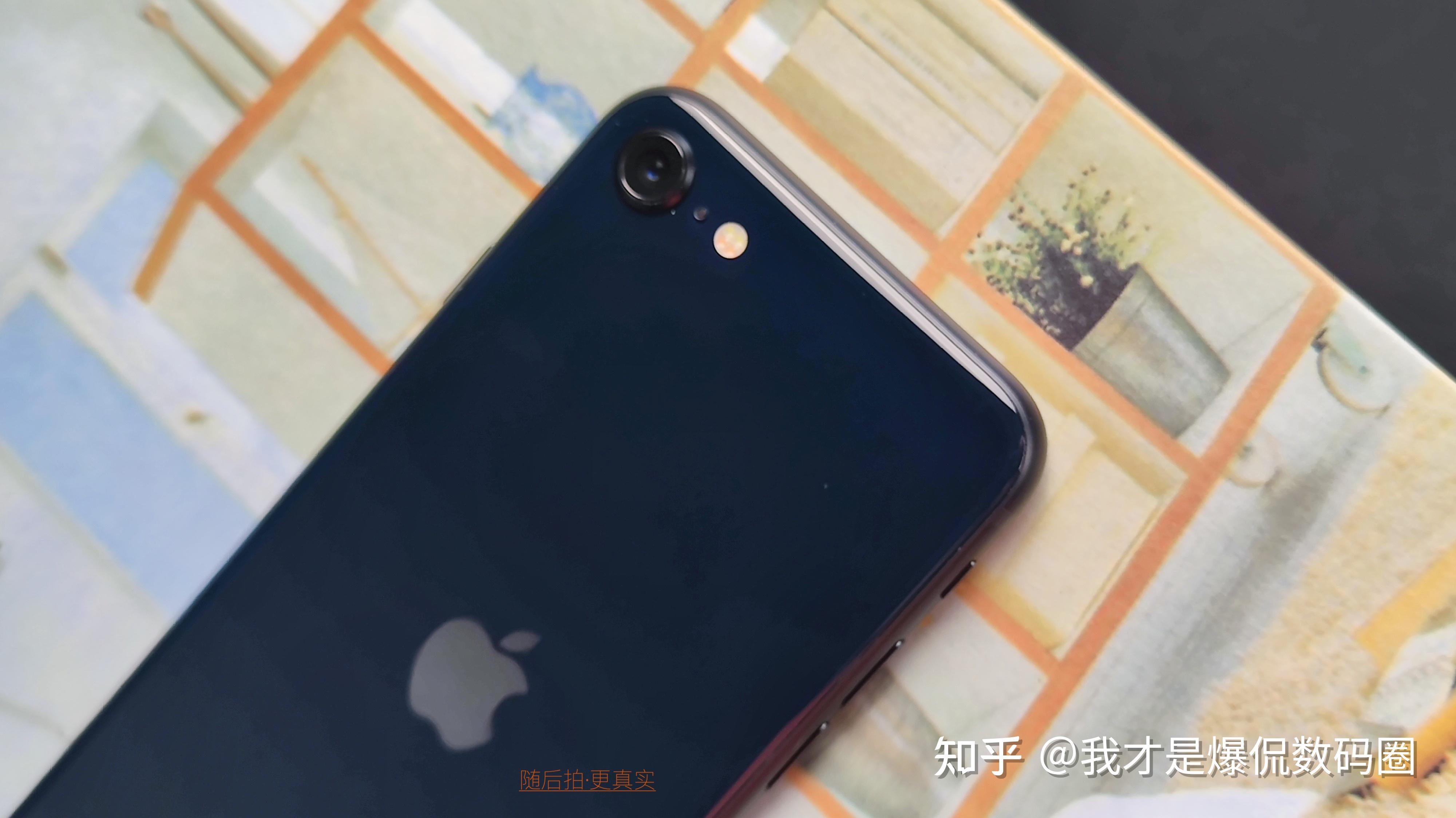 2022款iphonese重度使用不吹牛地表最强小屏手机真没问题吗