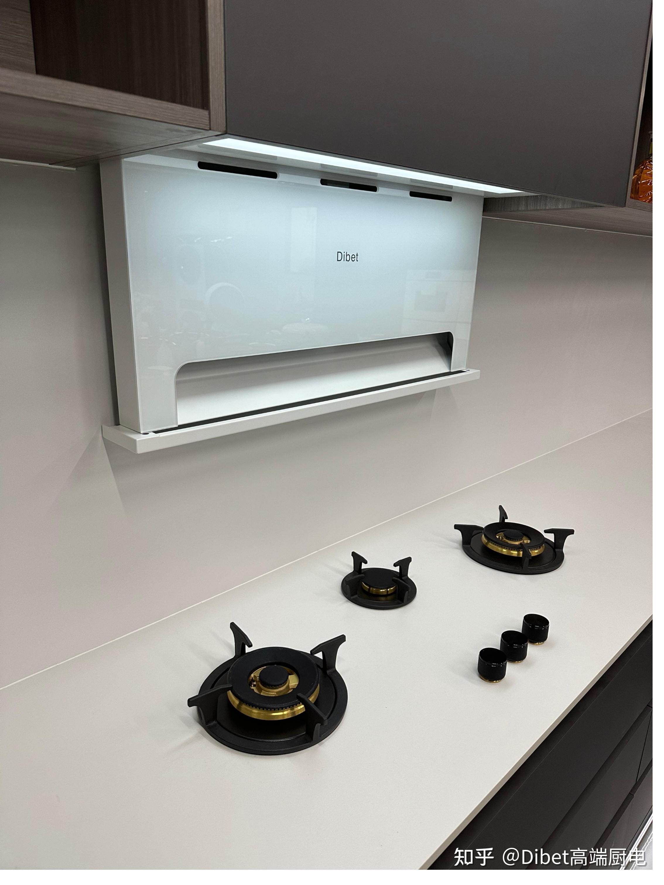 分享一款很哇塞的厨电:【惊艳隐形升降油烟机】