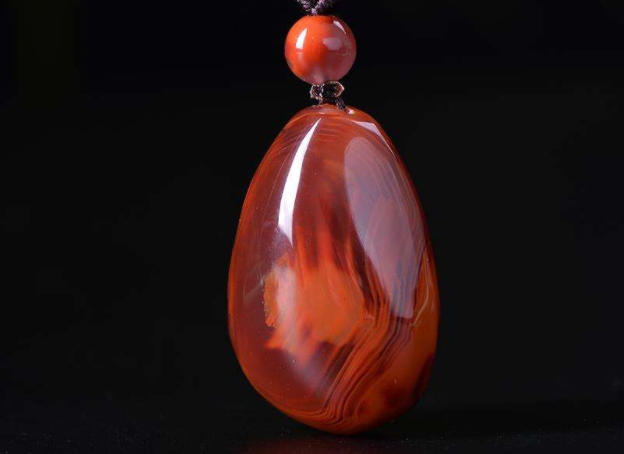 南红玛瑙的颜色大全详细介绍