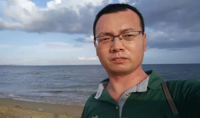 阿里巴巴天天正能量决定联合燕赵晚报授予暖心小伙侯瑞军天天正能量