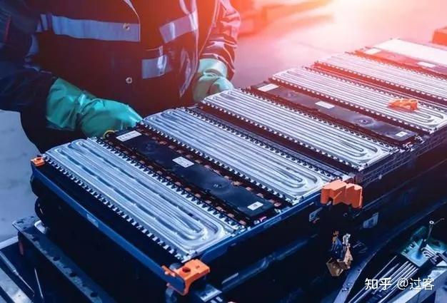 固态锂电池开辟续航新时代将是电动车未来核心技术