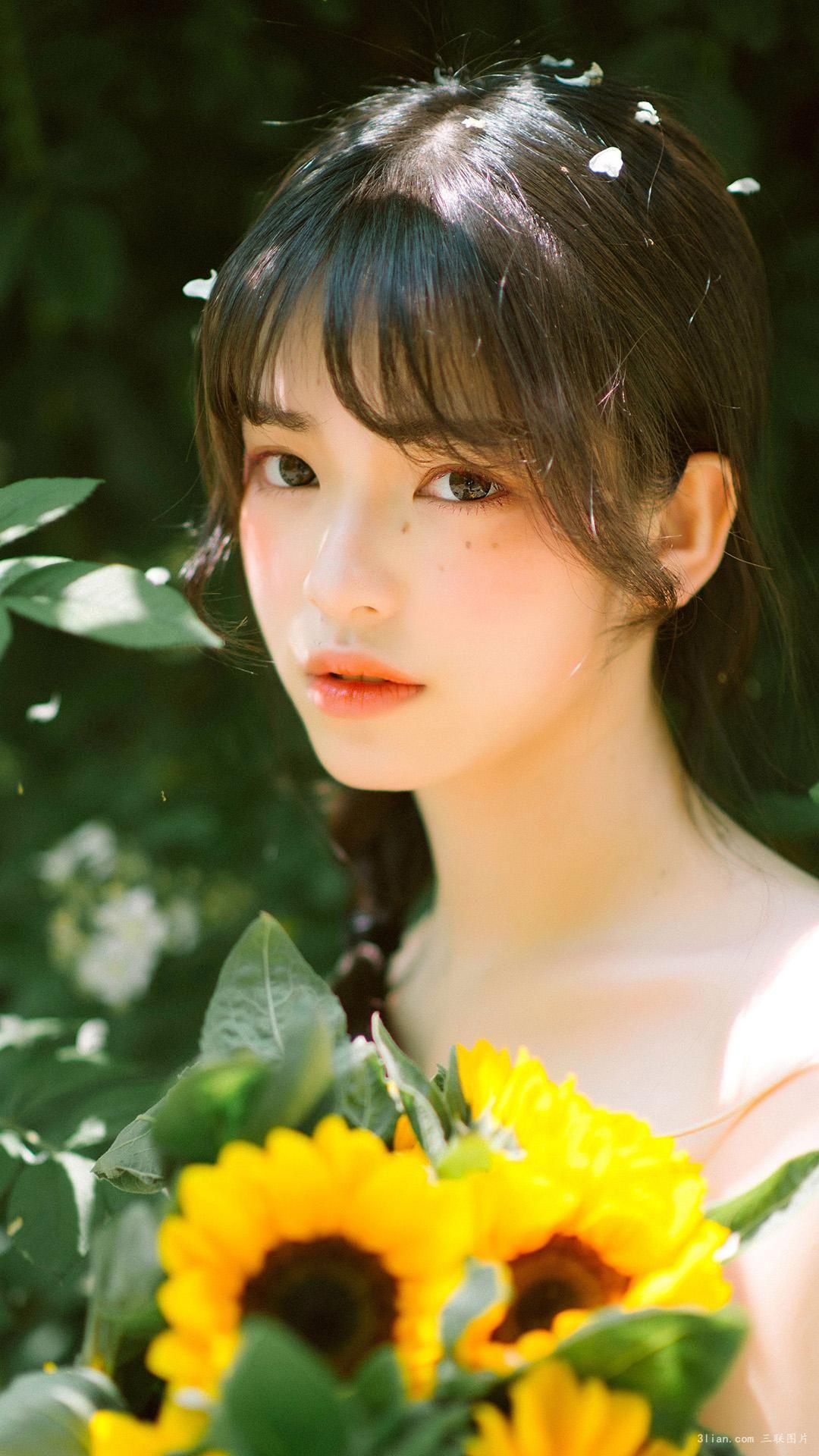 有哪些让人心动的男/女生写真手机壁纸?