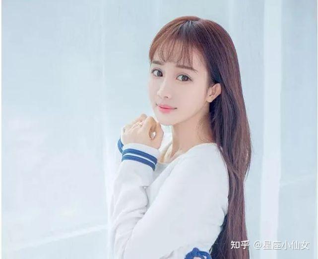 水瓶星座男的灵魂伴侣：揭秘与水瓶座男生完美契合的星座 (水瓶星座男的性格特点分析)