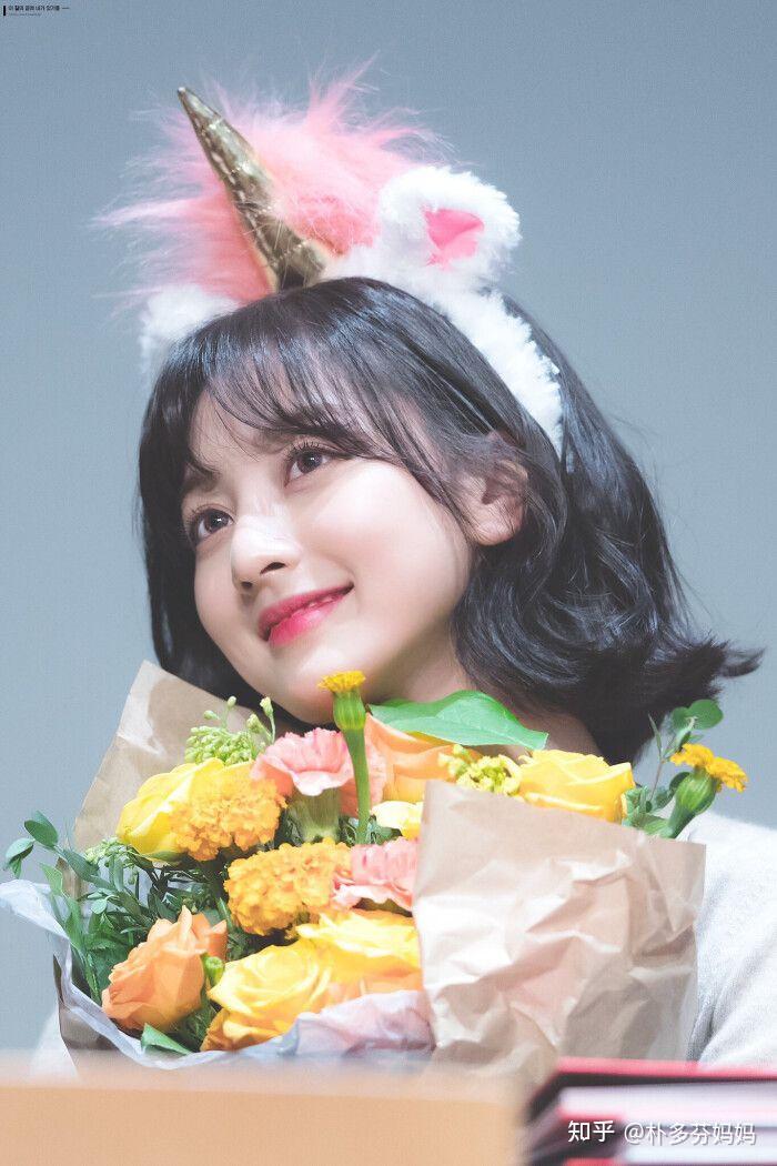 如果把twice缩成一五人团你会选谁