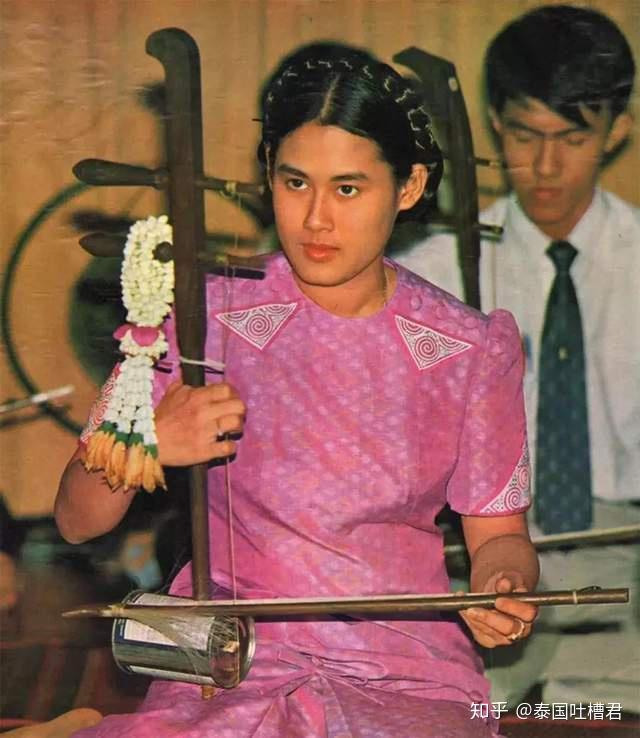 差点成为泰国第一位女王备受百姓爱戴却一生未嫁