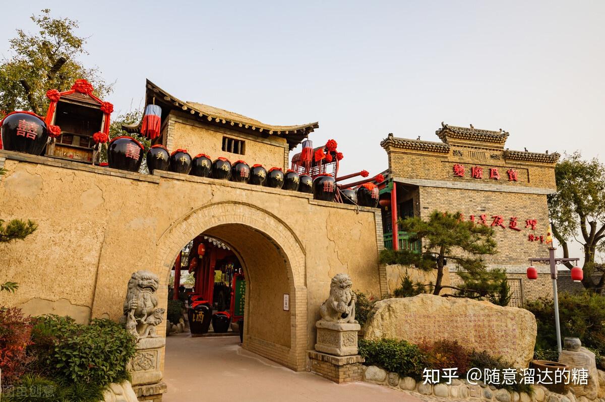 马嵬驿民俗景区其实与袁家村差不多,但是影响力上,已被袁家村领先很多