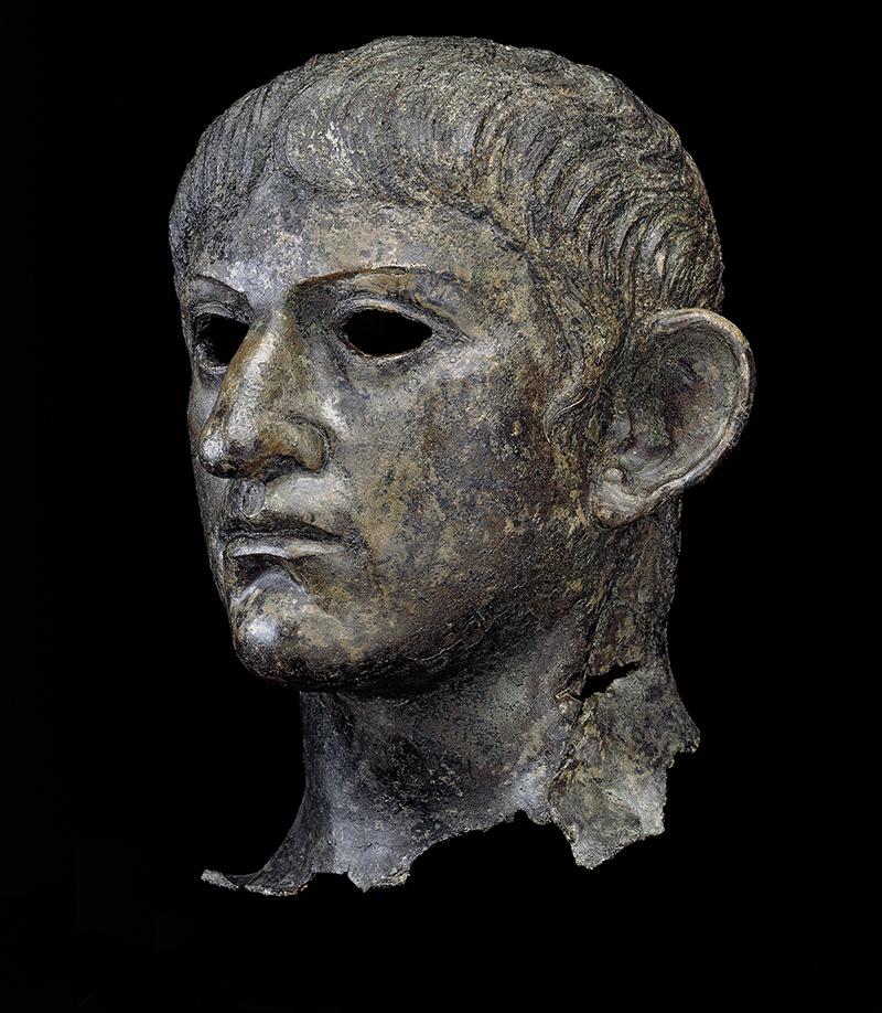 外,大英博物馆会定期推出艺术特展,涵盖的内容包括历史文物,古典艺术