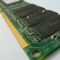 有人说24GB和48GB内存容量是新一代电脑平台最均衡的方案，真的是这样吗？电脑内存应该如何选？