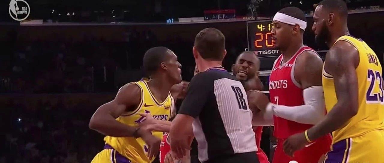 隆多对保罗吐口水俩人挥拳互殴这场面詹瓜拉都拉不住