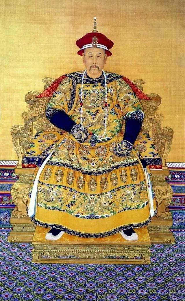 中国传统服饰清朝篇——带你了解皇帝除了龙袍还穿什么？怎么穿？ - 知乎