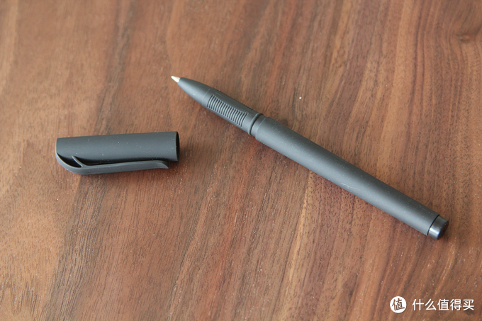 学生用什么中性笔好用又不贵?