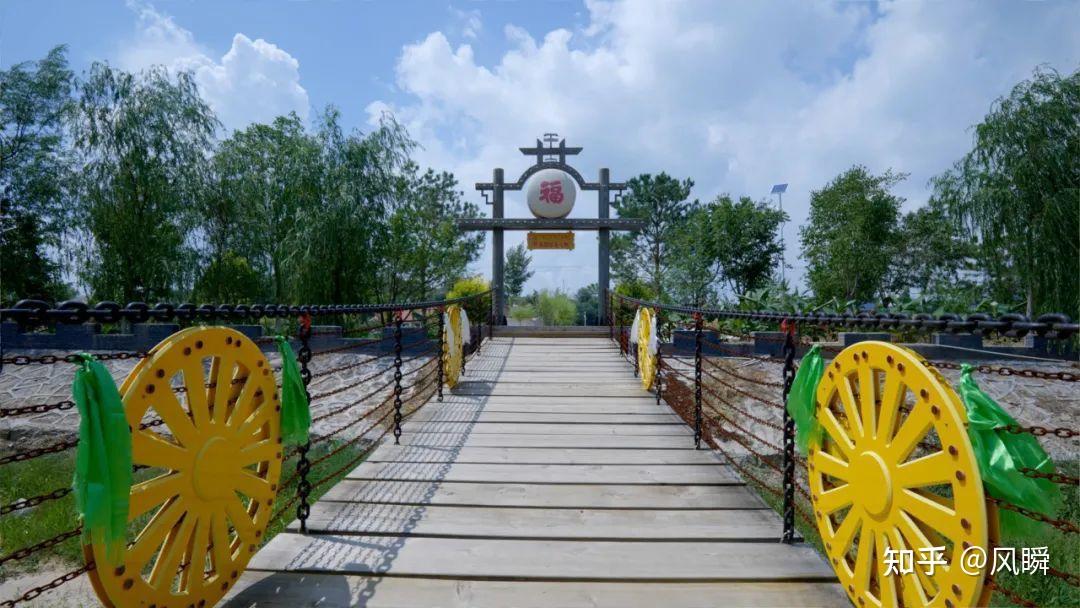 杨家湾沧桑于外,时尚于内,动静相宜.