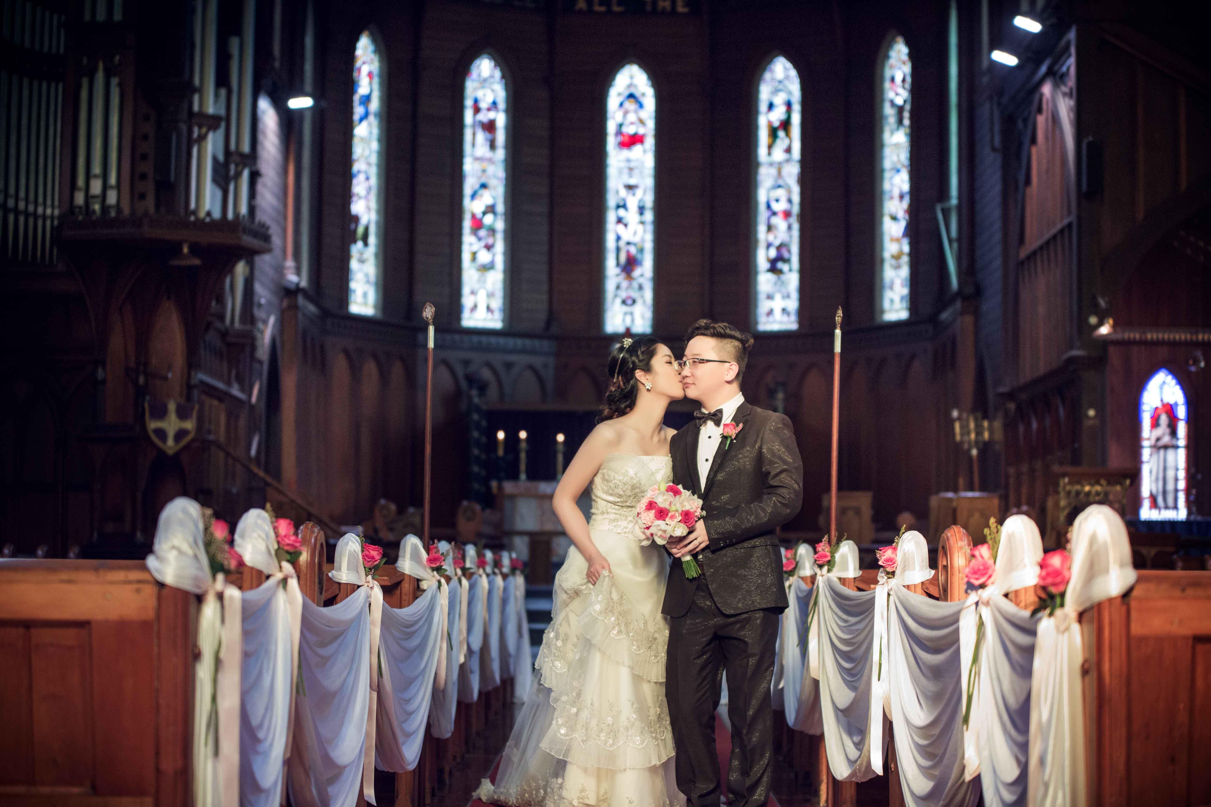 教堂婚礼堂的布置和流程_婚纱摄影_旅行结婚_婚庆策划公司_蜜月时光