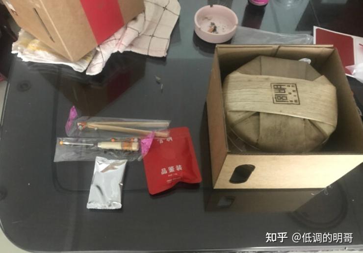 2022年茶叶推荐大全,双十一/新年/过年买什么茶叶比较好?适合送长辈/送礼的茶叶有哪些?适合自己好喝不贵的口粮茶有哪些?绿茶、红茶、普洱茶、乌龙茶都有什么功效?茶叶推荐选购指南