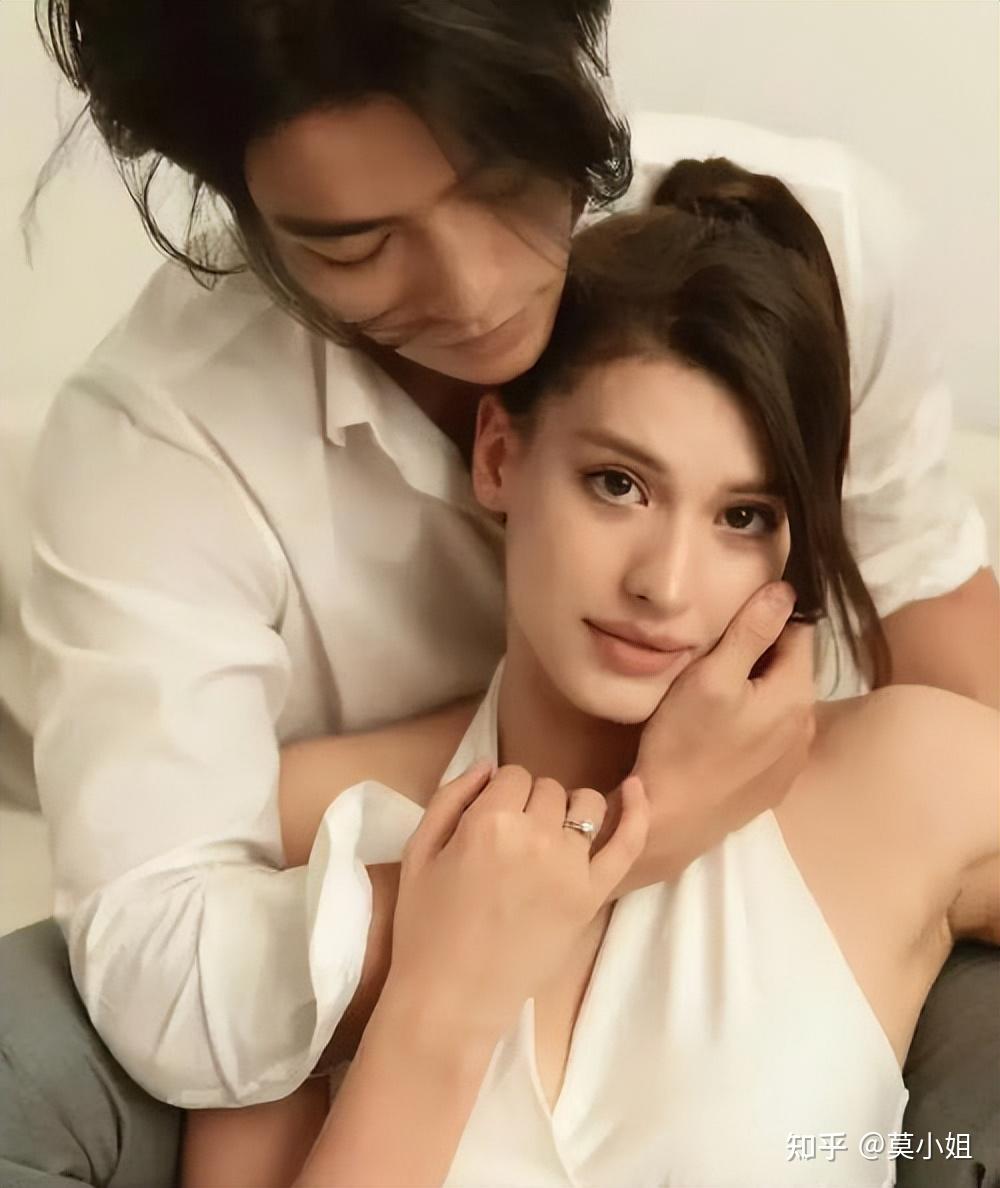 网红卡琳娜老公仲尼巴厘岛溺亡救援现场曝光评论区有人叫好