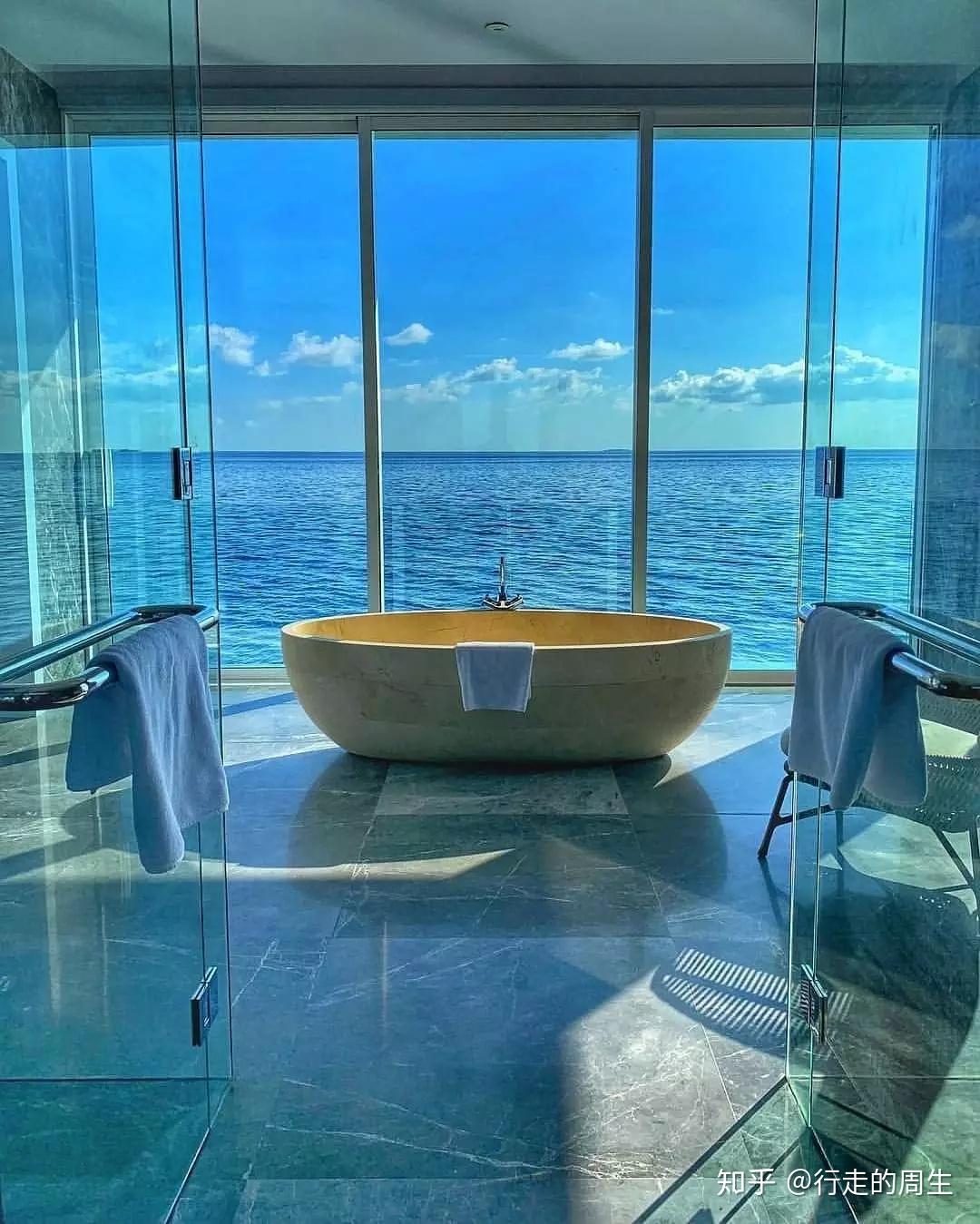 按摩浴缸海景厕所马尔代夫豪华酒店注重这些的细节