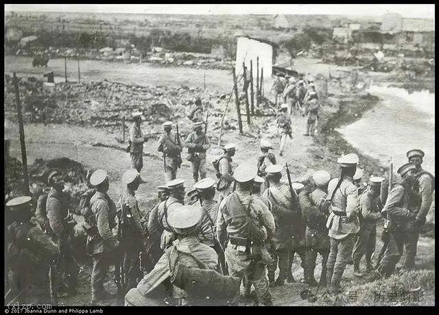 1911年 武昌起义中的清军和起义军实拍照