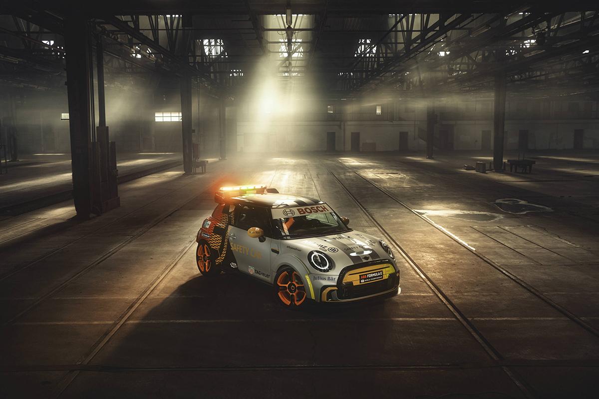 mini将携纯电动mini cooper se,mini electric pacesetter和插电式