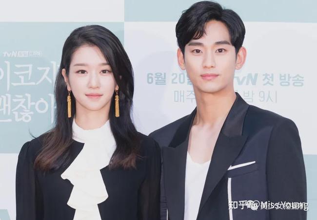 韩媒爆料金正贤不让徐贤挽胳膊是因女友徐睿知的要求你怎么看待这件事