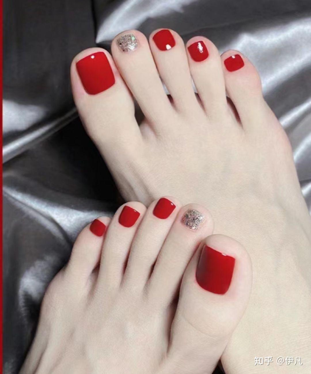 女生脚趾能有多好看?