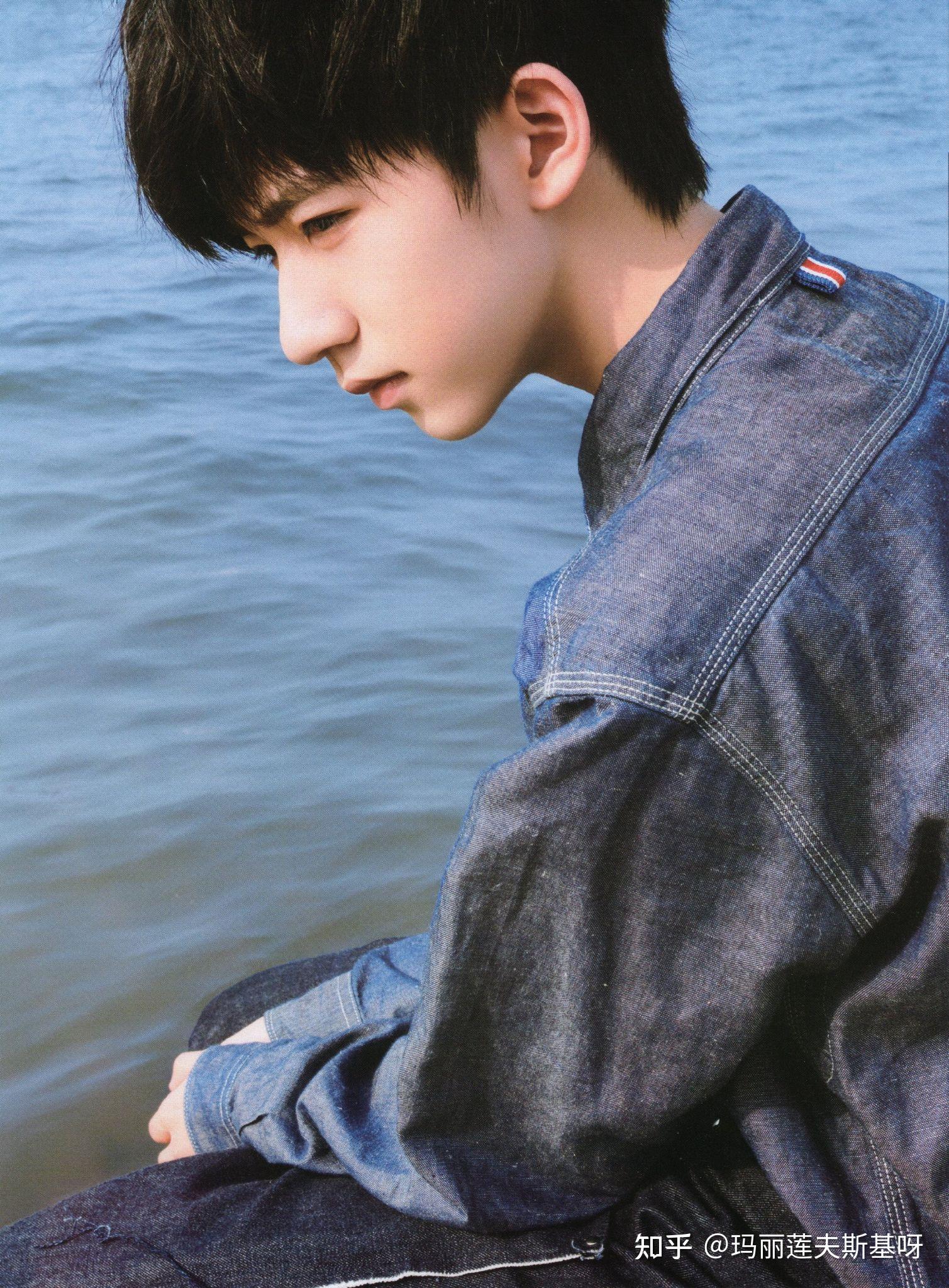 你为什么喜欢tnt贺峻霖