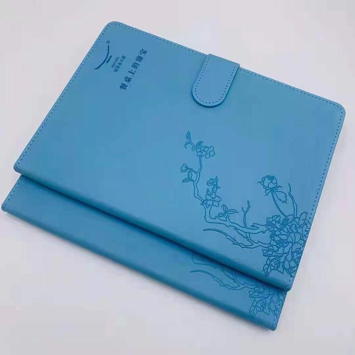 记事本封面要突出设计感的独特性