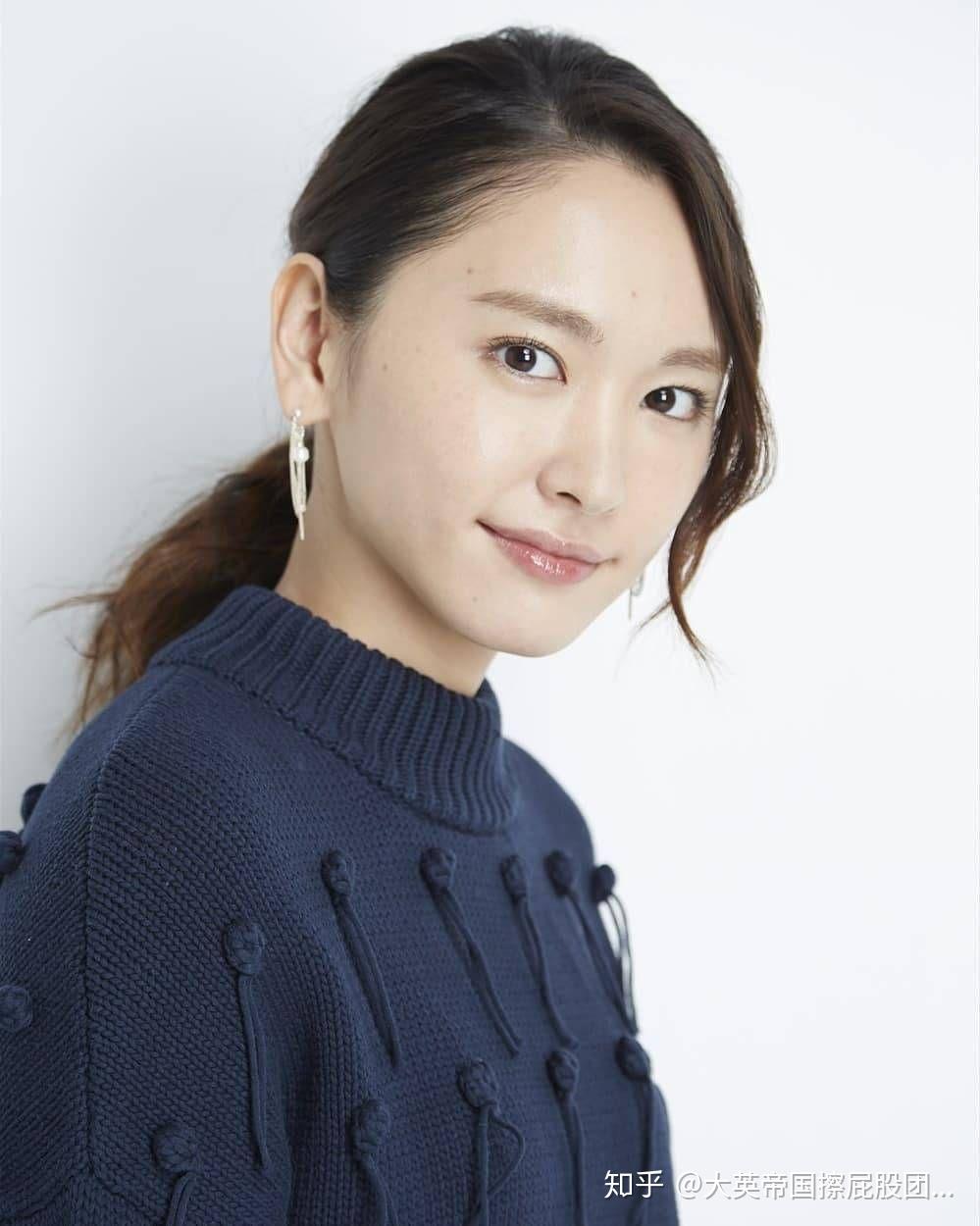 如何评价现在新垣结衣(31岁)的颜值? - 知乎