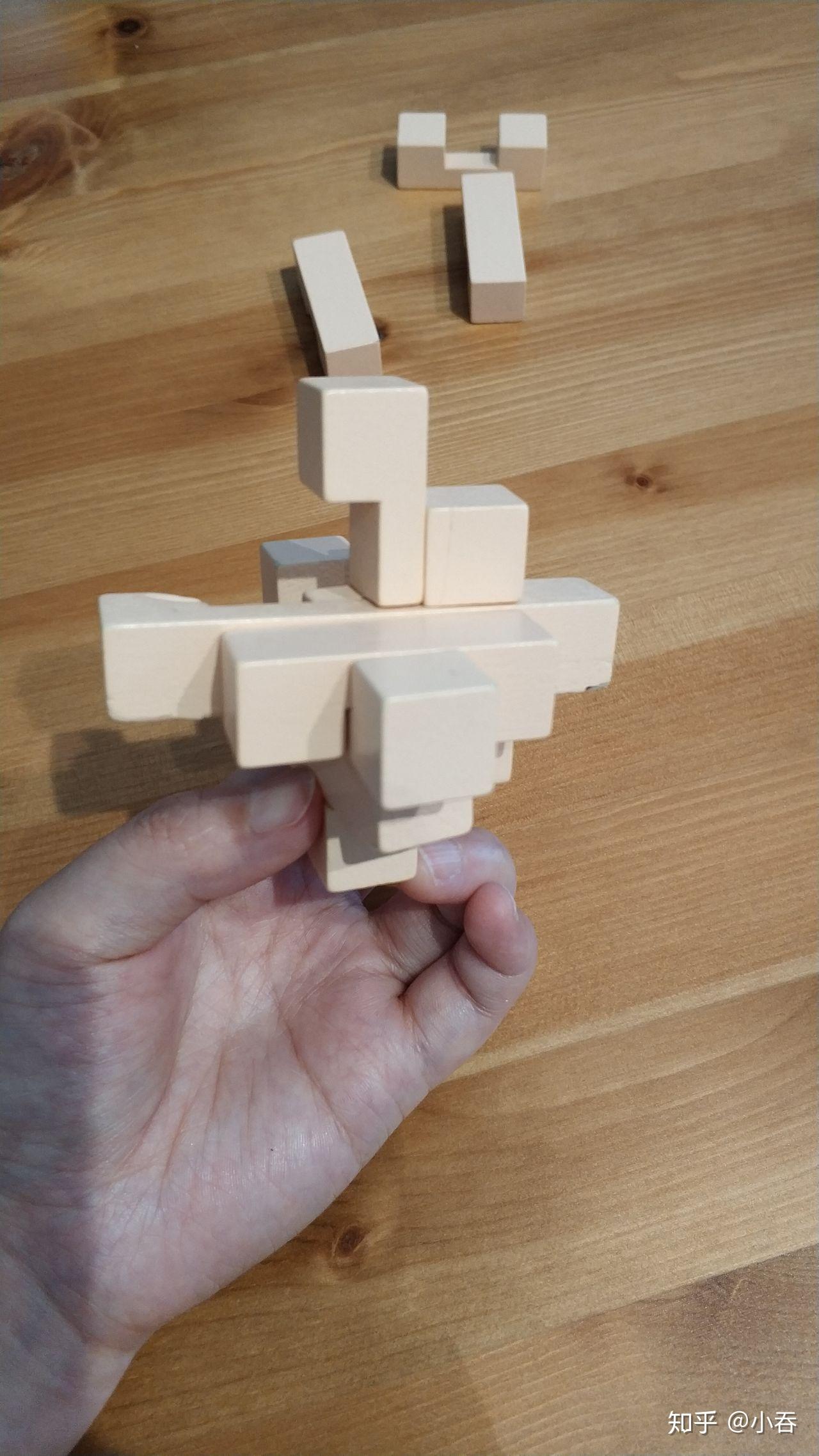 孔明锁九通怎么解