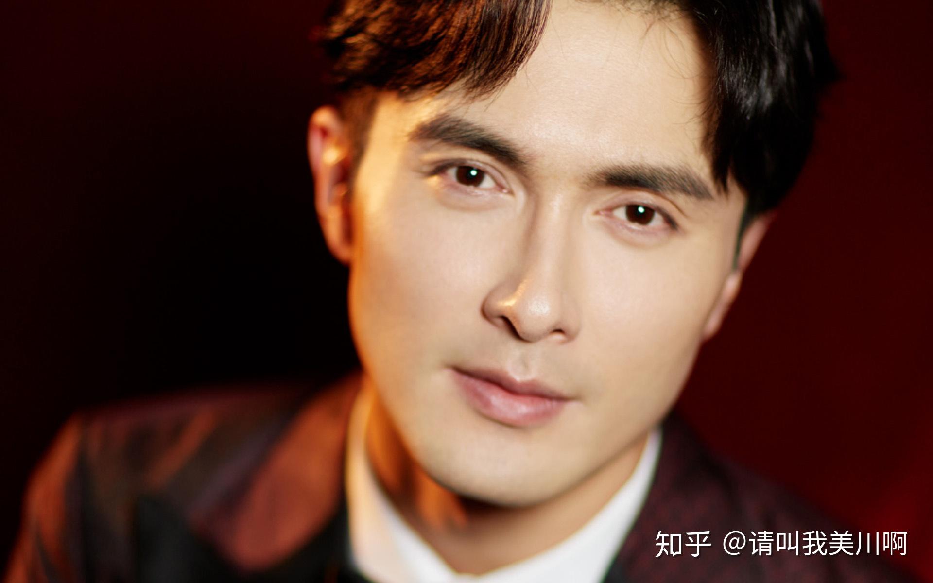 亚洲有没有高眉弓男神(真的高那种,粉丝滤镜就别来了)就比如尊龙严宽