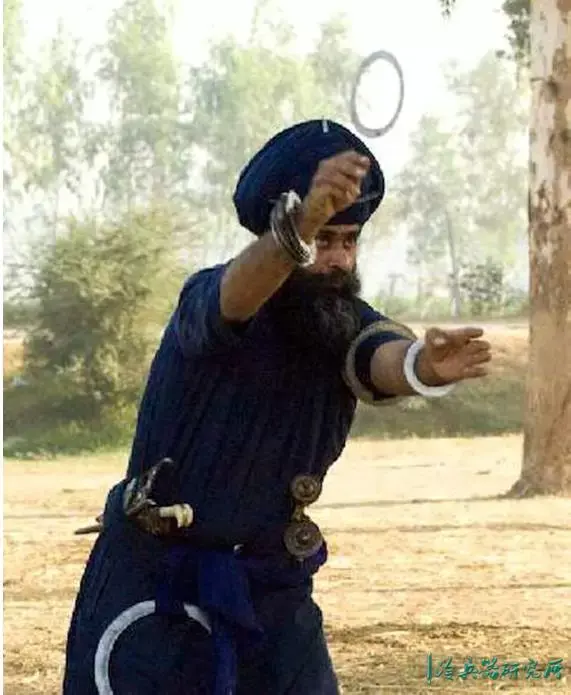 印度人飞的不一定是饼锡克查克拉环刃简介