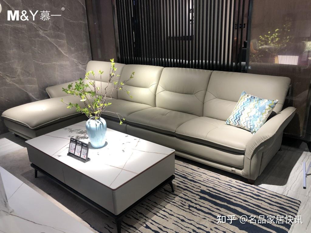 深圳慕一家具沙发采用mcs沙发综合坐感技术系统让您享受完全放松的