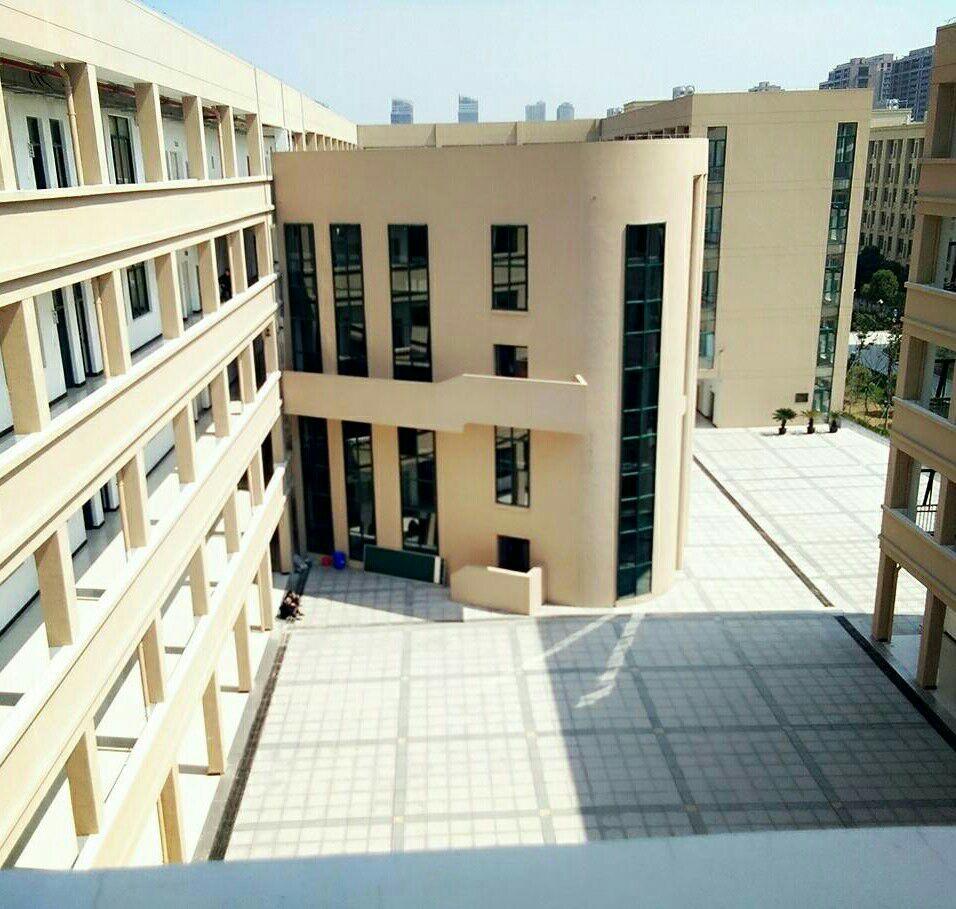 读职高是什么感受?