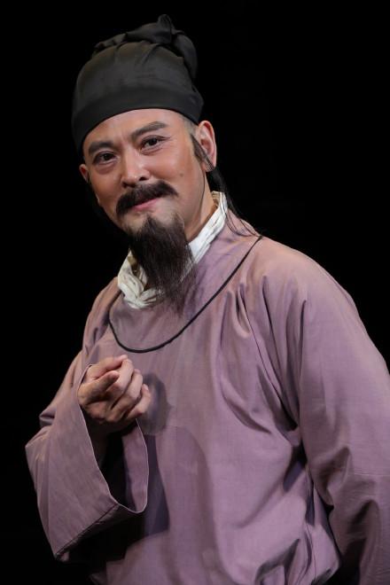 北京人民艺术剧院话剧演员邹健