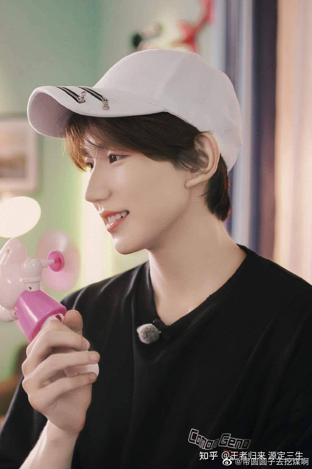 有没有特好看的王源的神图,在线求? - 知乎