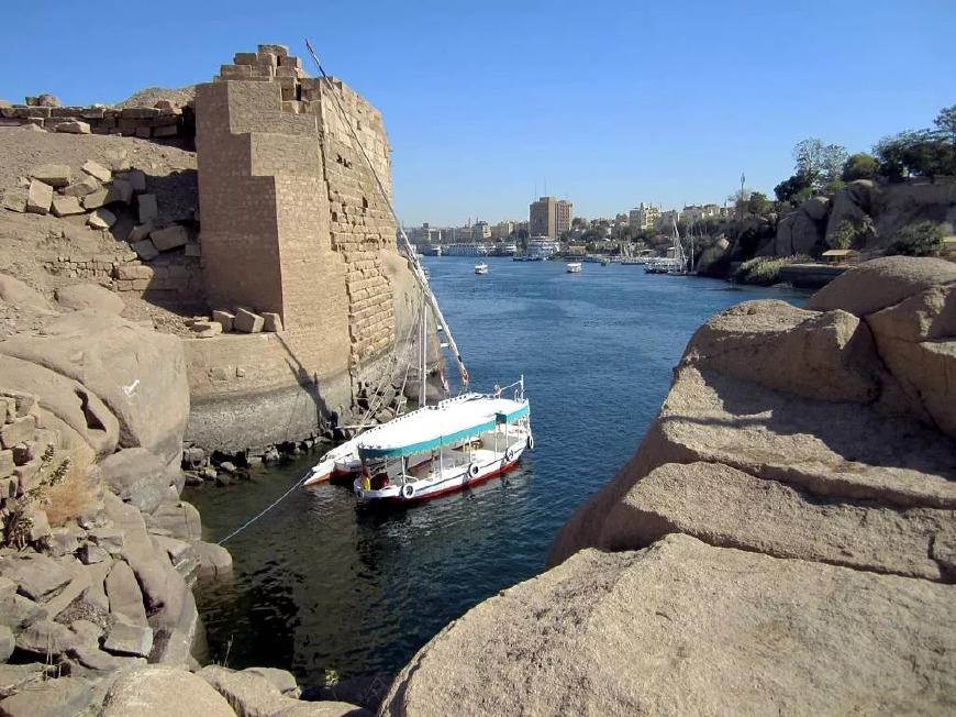 埃及旅游注意事项?如何选择去埃及的线路?