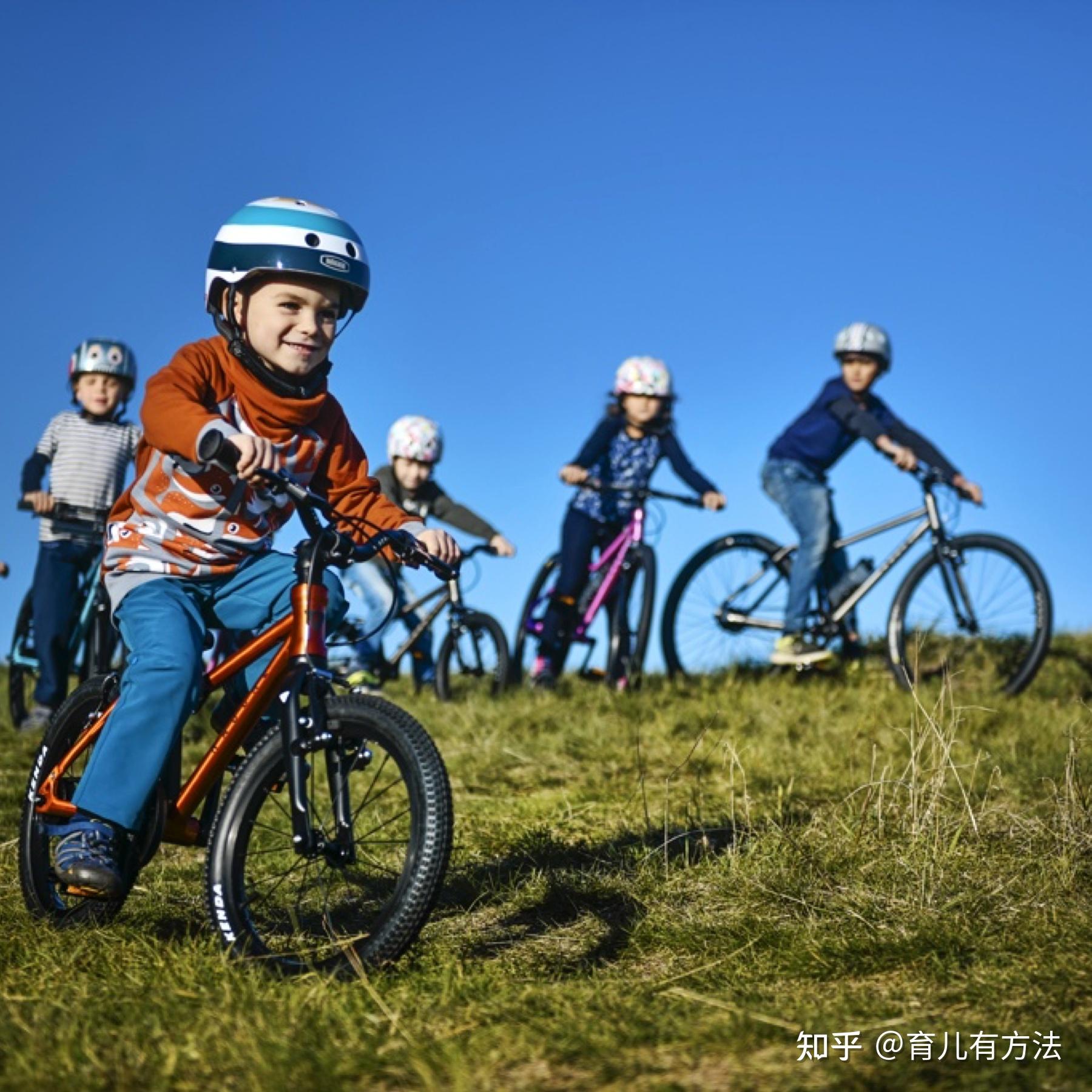 儿童怎样学骑自行车（儿童学骑自行车的方法和技巧） 儿童怎样学骑自行车（儿童学骑自行车的方法和本领
）《儿童如何学骑自行车》 自行车