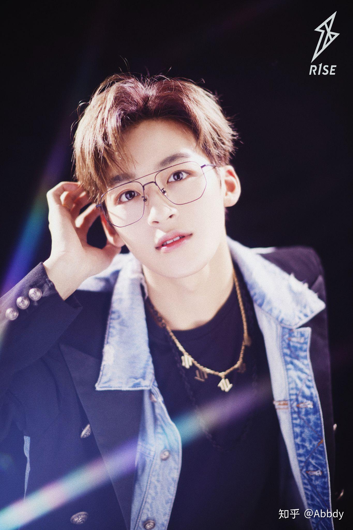 r1se成员有哪些绝了的神图?