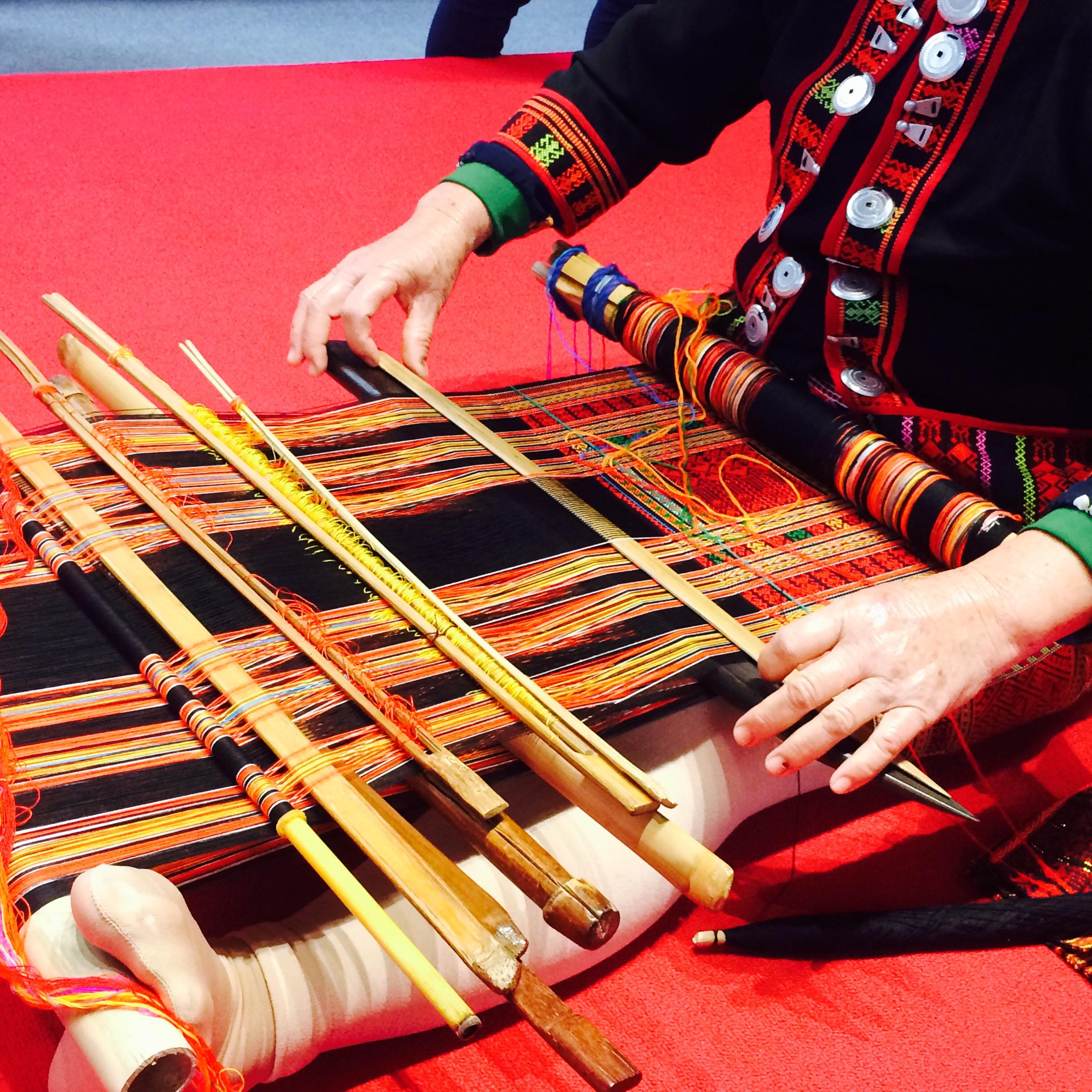 世界非物质文化遗产:海南黎锦 - 知乎