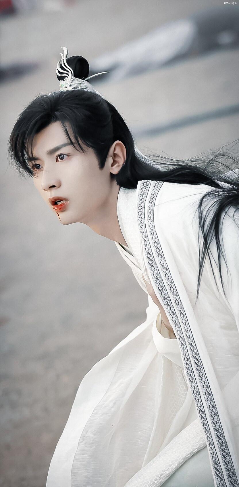 成毅能够变成欢瑞一哥是不是因为李易峰的退圈